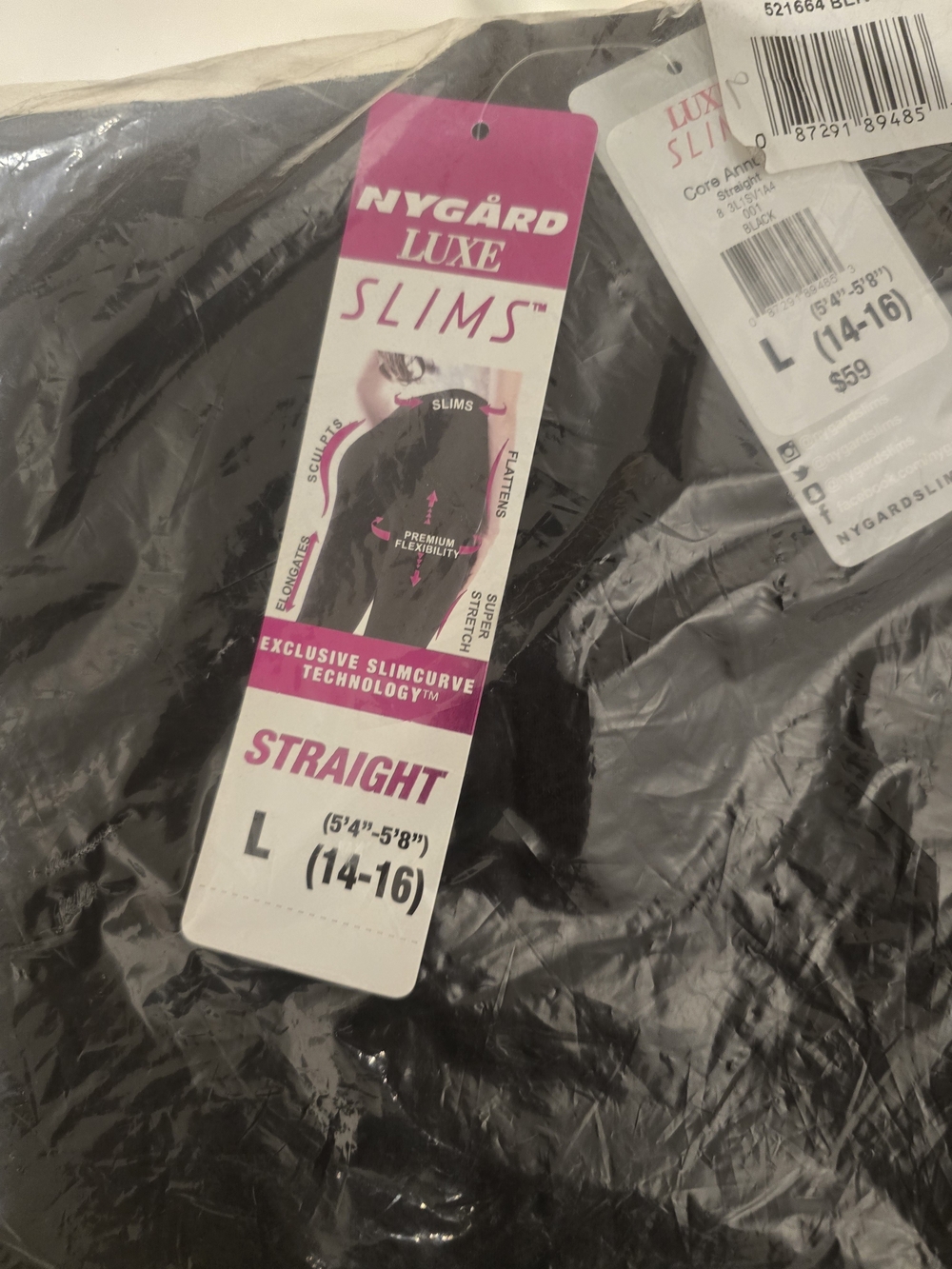 Peter Nygard Black Straight Slims Pants